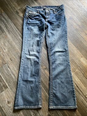 Amethyst Jeans Women's bootcut Jeans - Medium Blue Wash